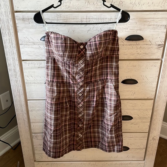 Guess Dresses & Skirts - Plaid strapless Guess Dress